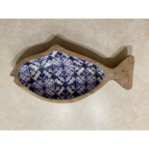 Thirstystone Mango Wood Serving Tray Fish Shaped Tie Dye 12”L x 6”W x 1” H